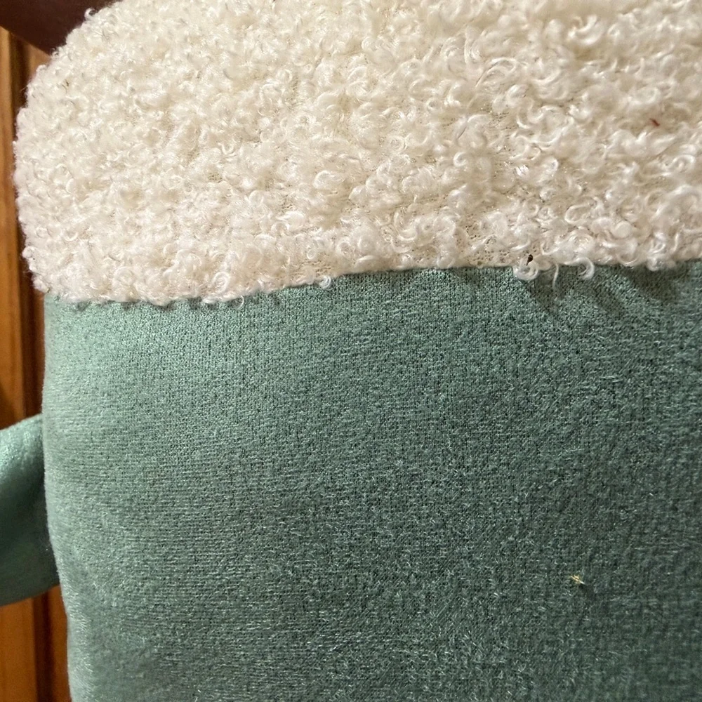 Cozy Green Mug-Shaped Plush Pillow NWT Hot‎ Cocoa pillow